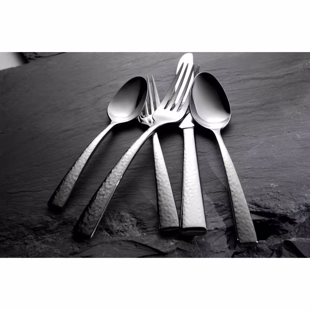 Oneida Chef's Table Hammered 18/0 Stainless Steel Dinner Forks (Set of 12)